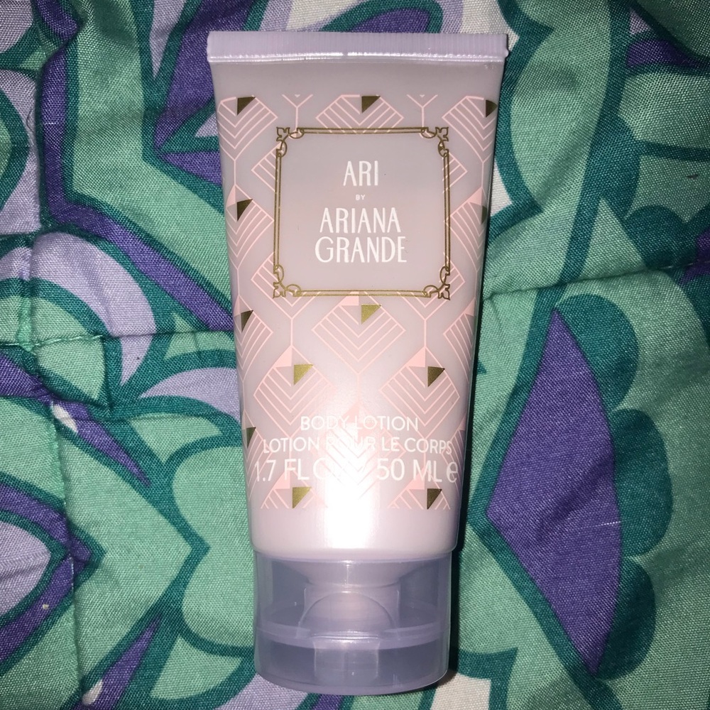 Ariana Grande lotion